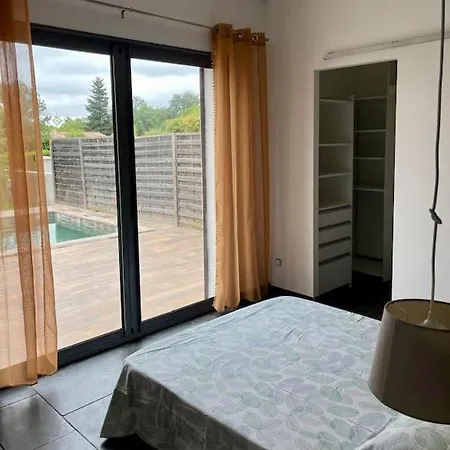 Villa - Piscine & Jardin - Au Calme *